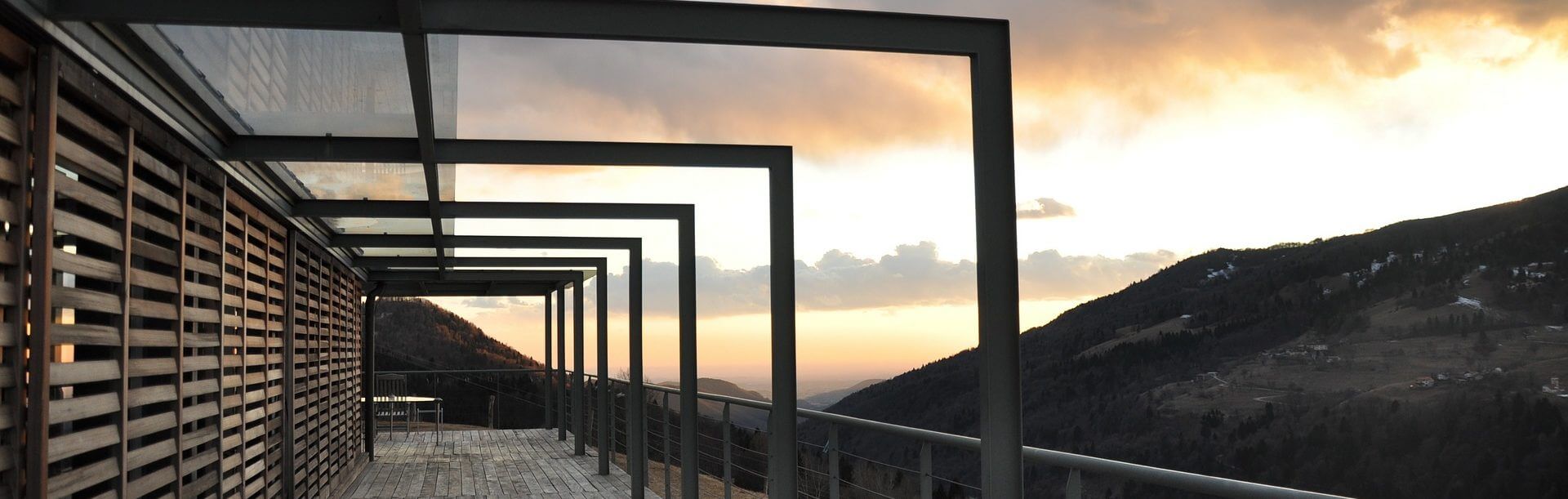 pergola-174688_1920-1920x611-1.jpg